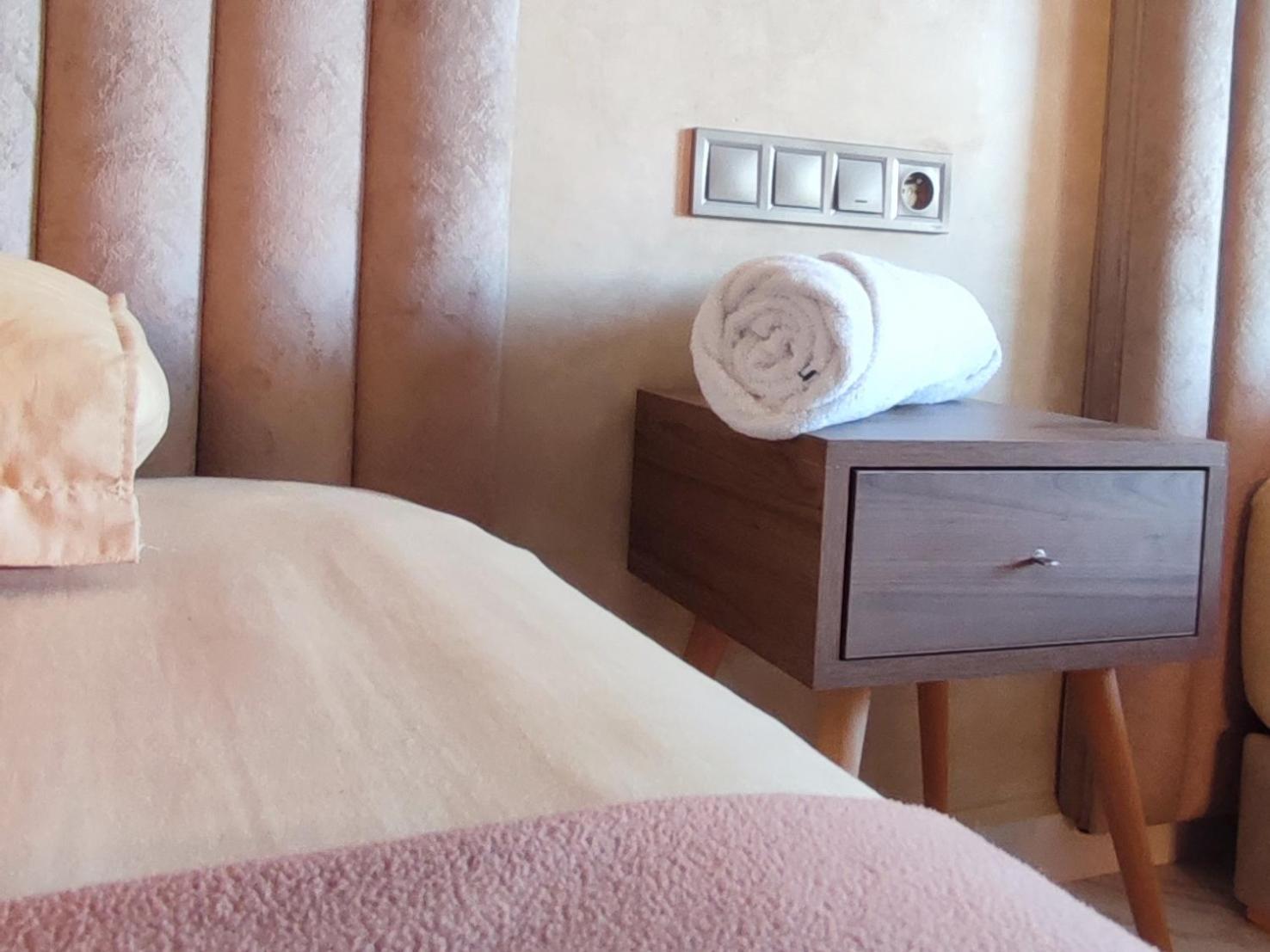 Tayyurt Surf Camp Tamraght Aourir Hostel Imi Mikki Стая снимка