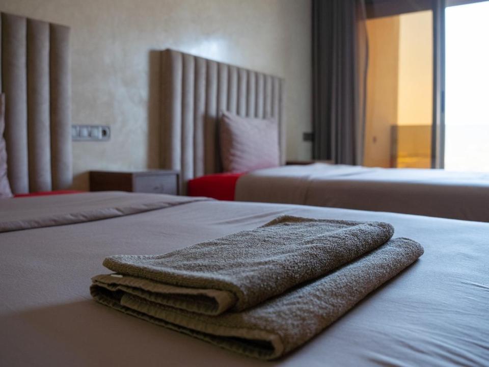 Tayyurt Surf Camp Tamraght Aourir Hostel Imi Mikki Екстериор снимка